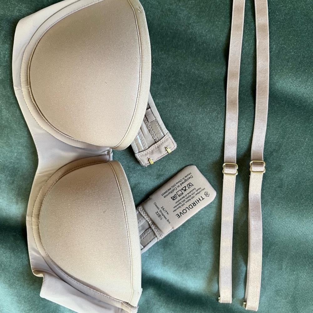 Classic Nude Strapless Bra with Removable Straps - Picture 4 of 4